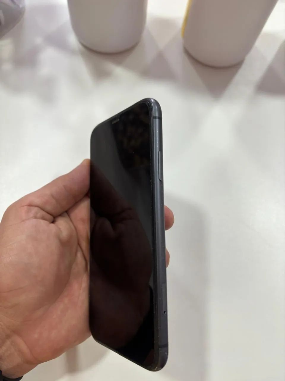 Vendo IPHONE 11 64g  - Foto 3