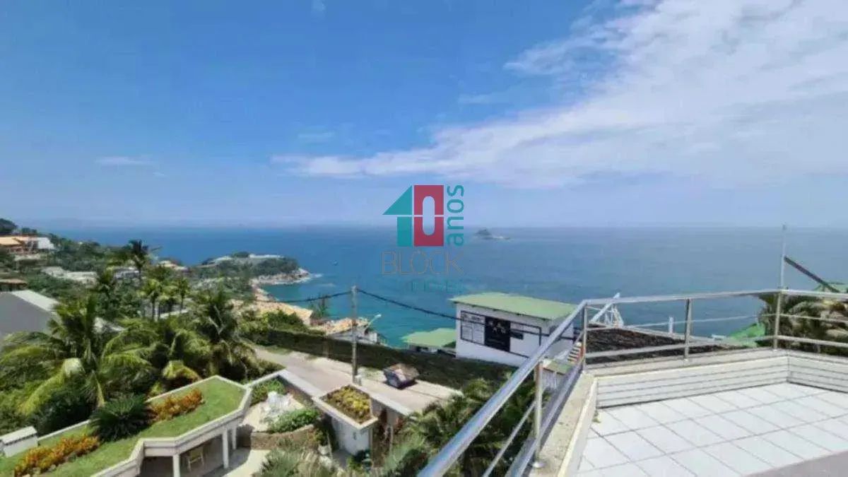 Joá | Casa de Condomínio 4 quartos, sendo 4 suites