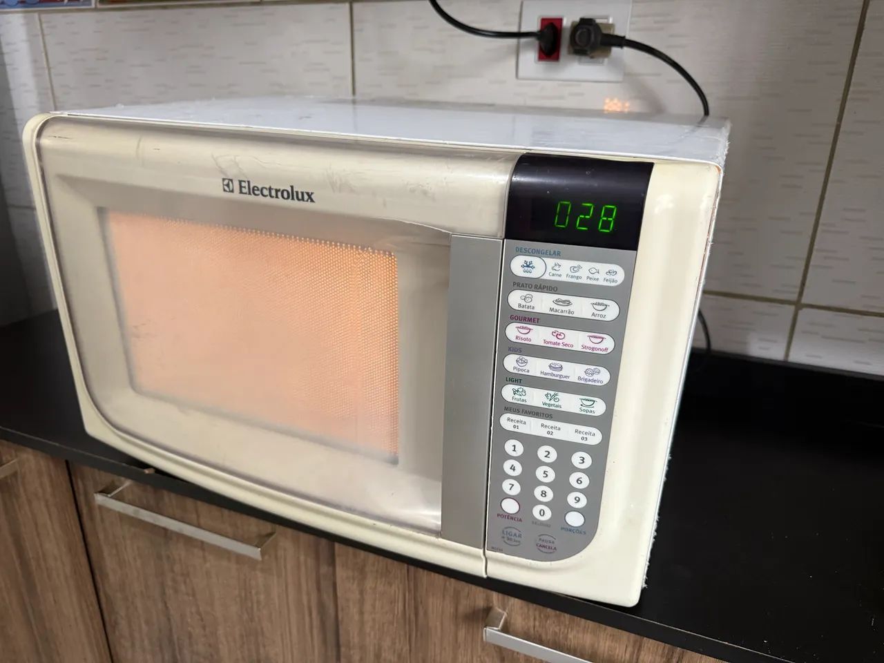 Microondas Electrolux 32 l - Foto 3