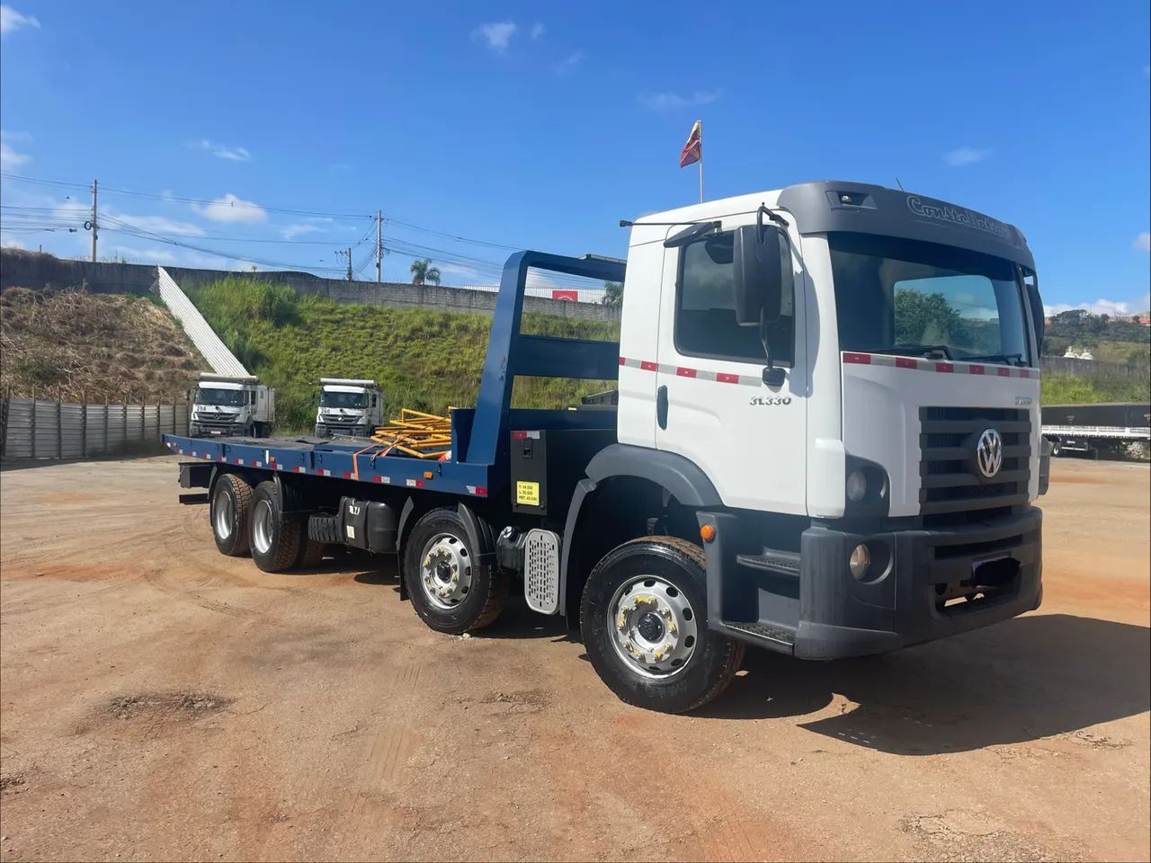 Caminhão prancha 8x4  - Foto 4