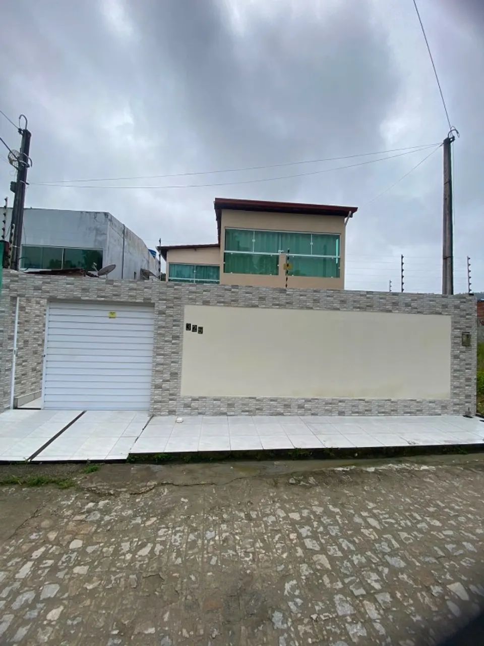 Casa pra vender em bonito-PE , casa com 2 pisos próximo ao centro