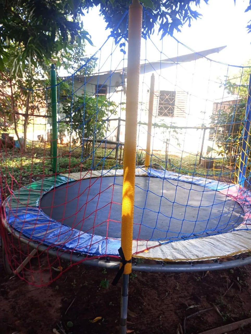Vendo cama elástica 2,44 bairro Caiçara  - Foto 4