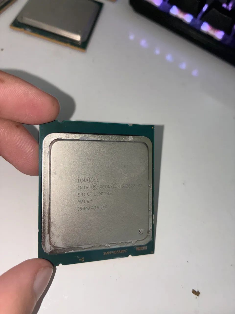 Processador XEON E5-2628LV2 1.90GHz - Foto 2