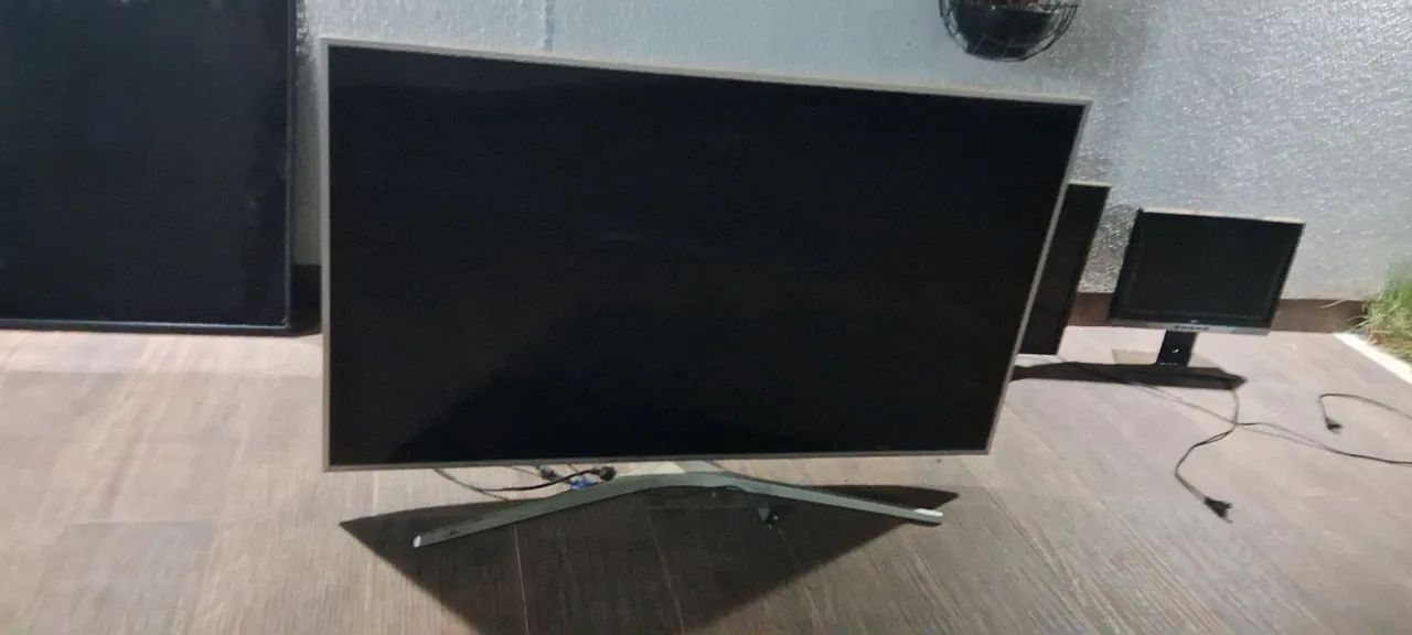 Lote de TVs e monitores para reaproveitamento de peças  - Foto 4