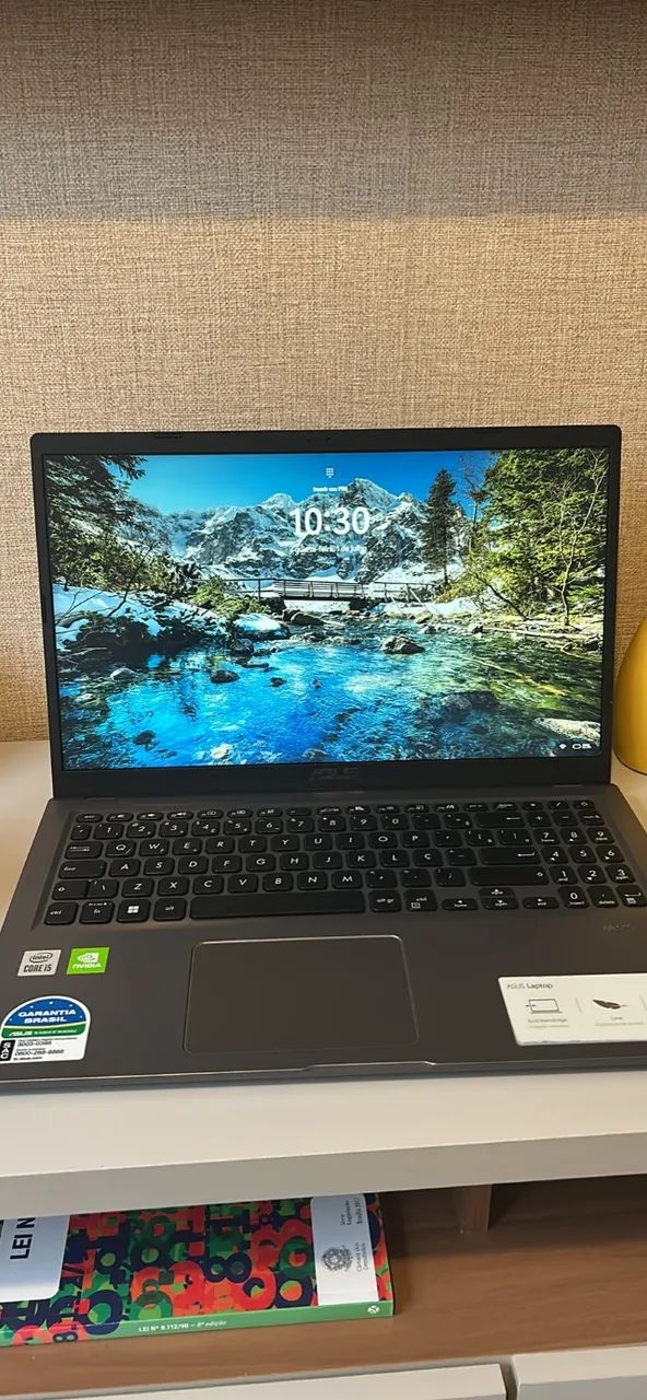 Asus W11 8GB ram 512 GB SSD GEFORCE MX130