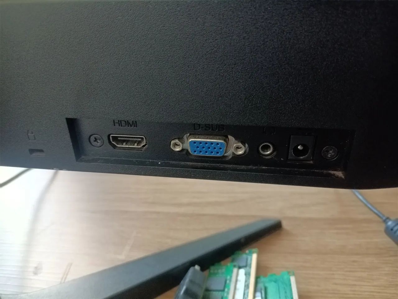 Monitor AOC 22B1H Full Hd - Foto 4