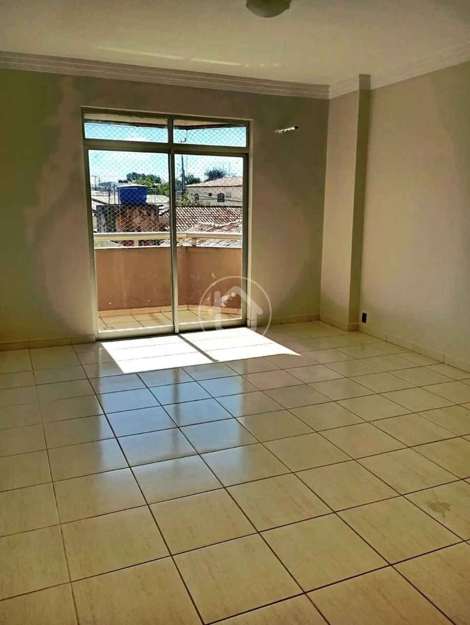 AP 206M² COM 3 SUITES AMPLAS C/CONFORTO - Foto 2