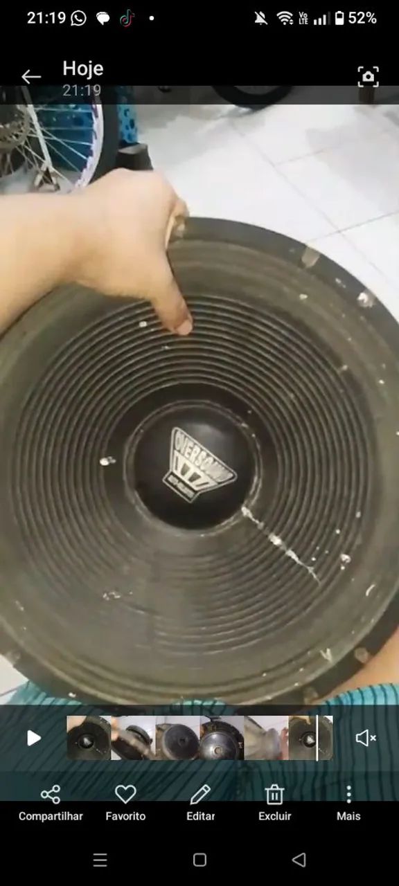Dois Grave da mesma marca de 15 polegadas 350 RMS pegando tudo normal 