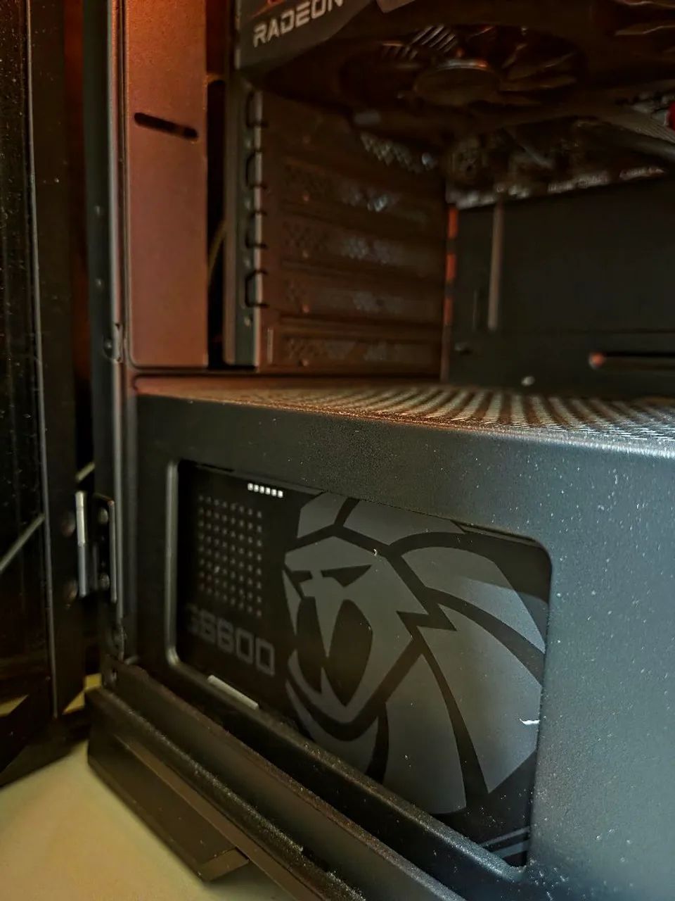 PC GAMER - Ryzen 7 5700 + RX 7600 - Foto 4