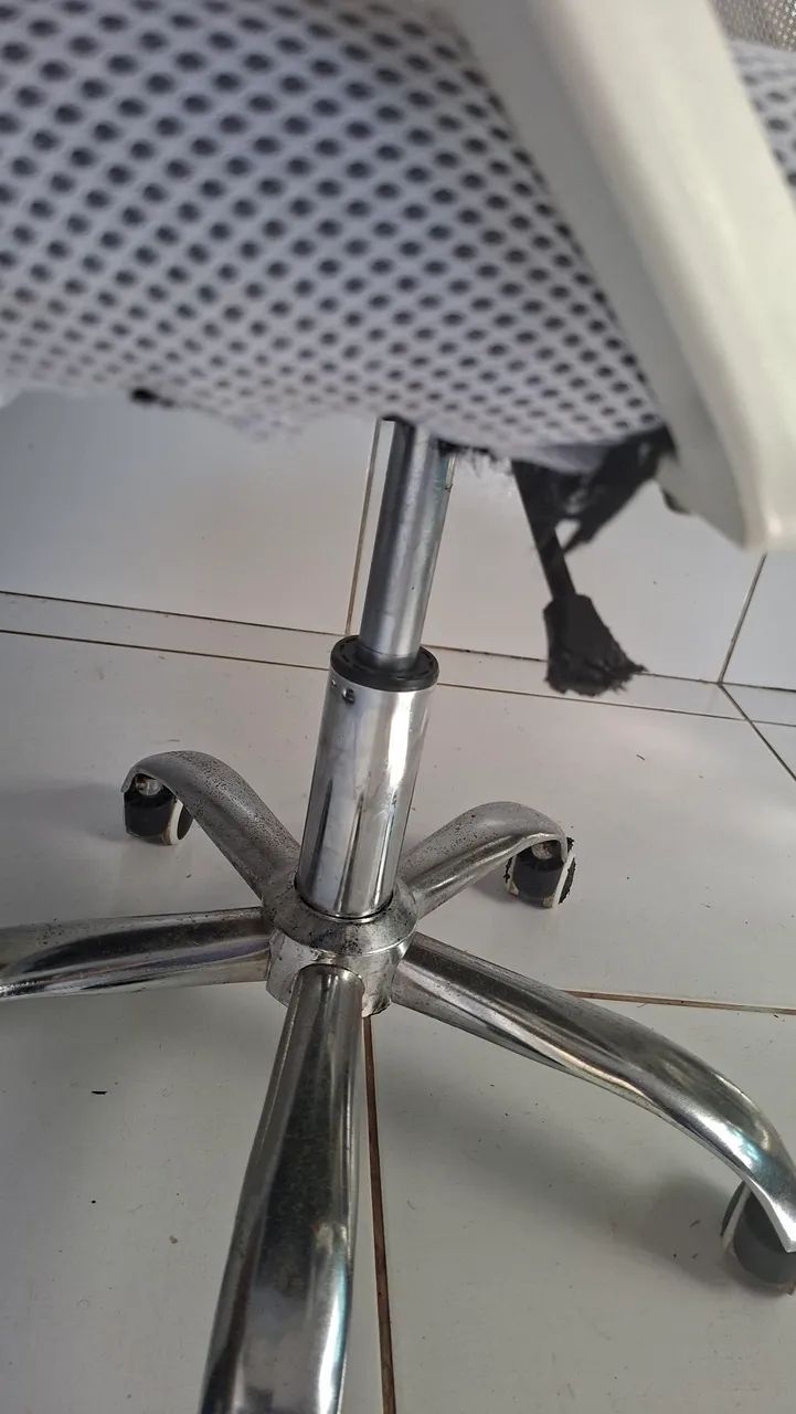 Cadeira escritório  - Foto 2