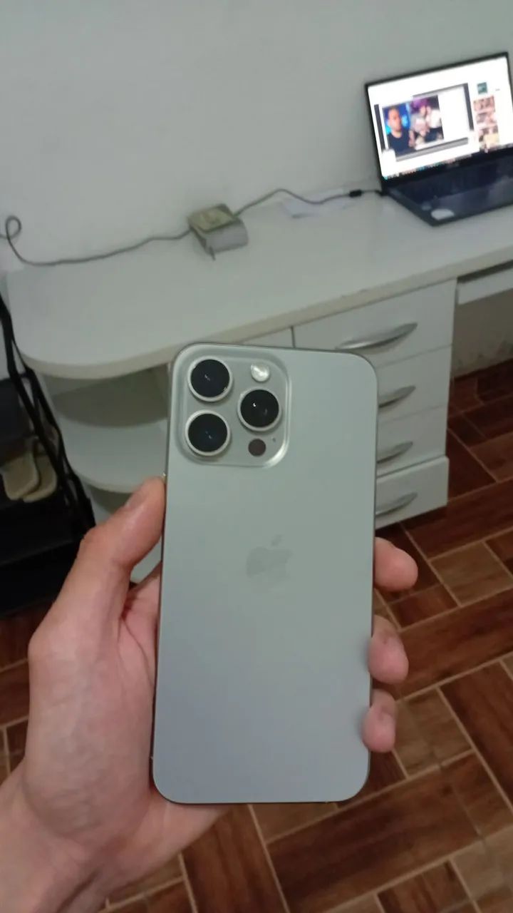 Iphone 15 Pro Max 1 Tera Excelente estado