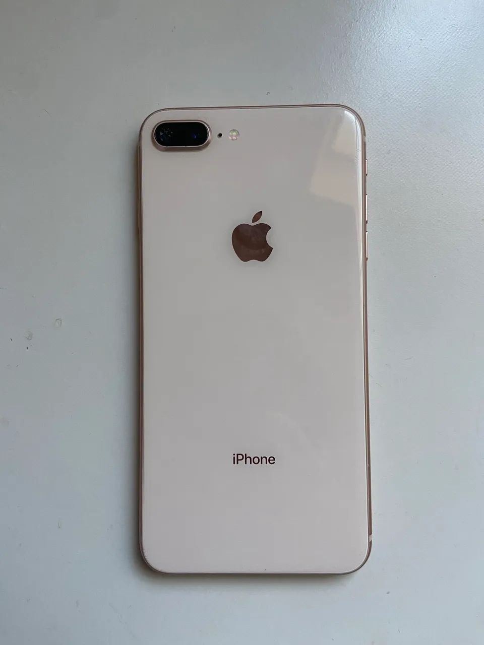 iPhone 8 Plus - Foto 2