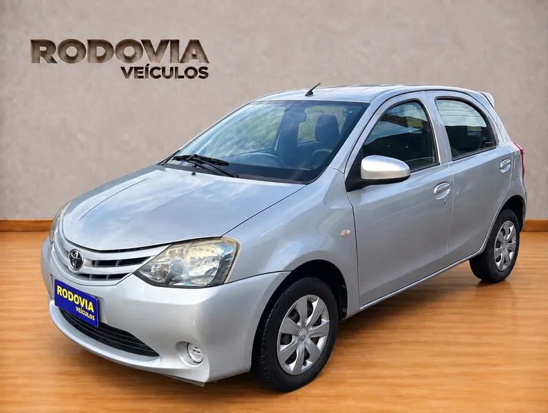 Toyota Etios ETIOS 1.3 Flex 16V 5p Mec. 2016