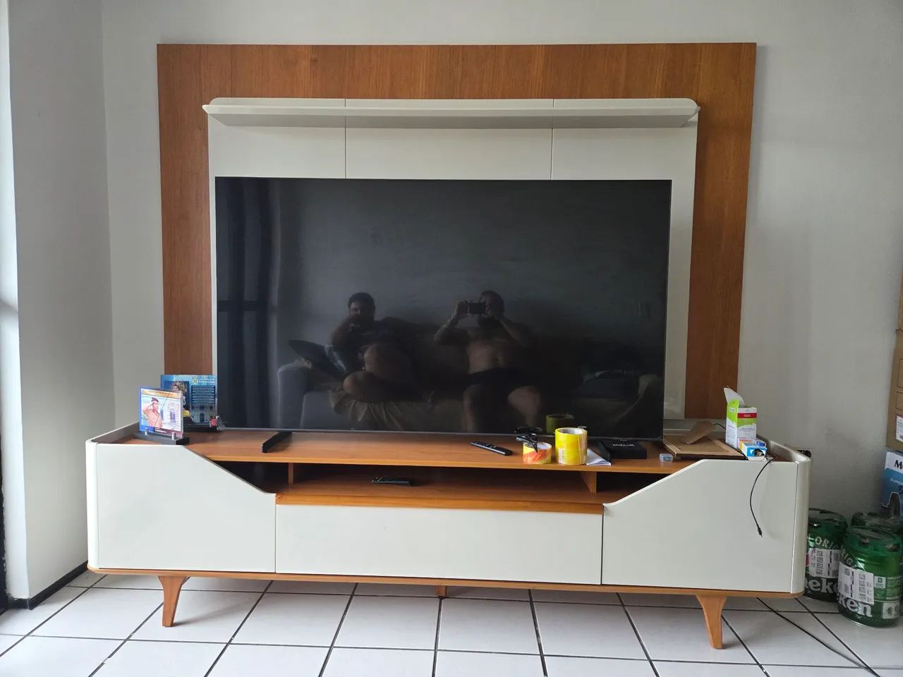 Painel e Rack em madeira - Foto 2