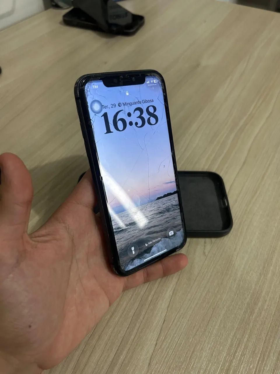 IPHONE 11 64gb - Foto 2