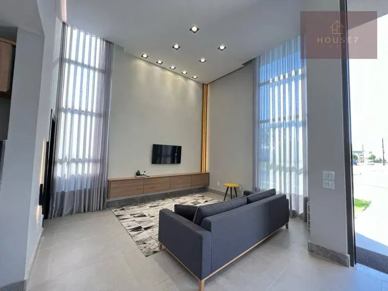 Casa linear 3 suítes no condomínio Alphaville Jacuhy - Foto 2