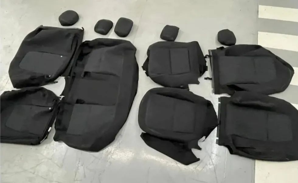 Kit bancos Tracker Original Chevrolet, nunca usado.  - Foto 5