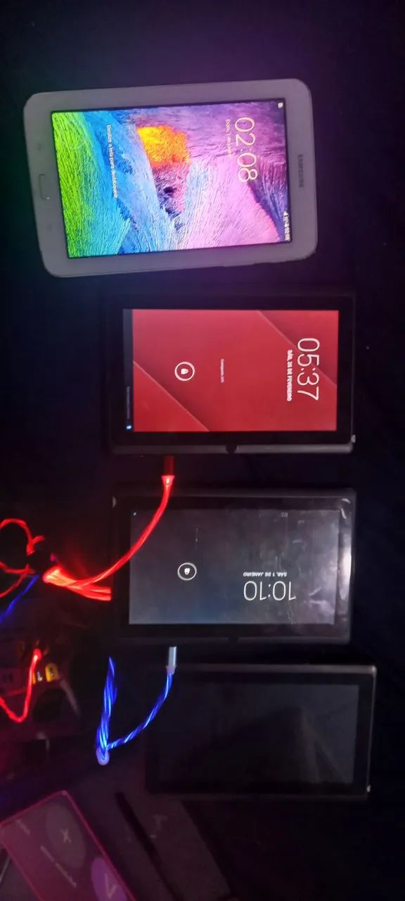 4 tablets .7 polegadas. Pra arrumar .Leia a descrição 