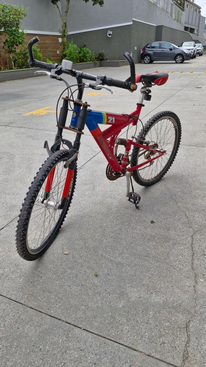 Bicicleta MTB Aro 21 Dupla suspensão. - Foto 3