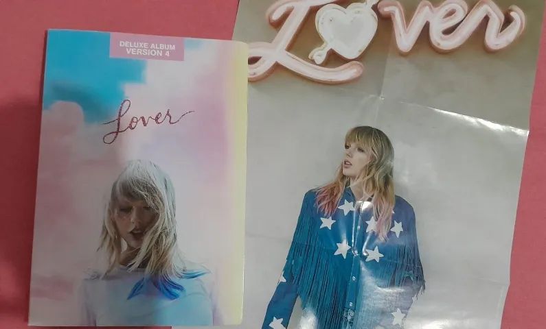 Cd Taylor Swift Lover Deluxe Album Version 4 - CDs, DVDs etc