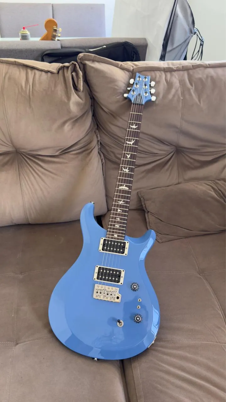 Fender American Professional 2 HSS! - Instrumentos musicais
