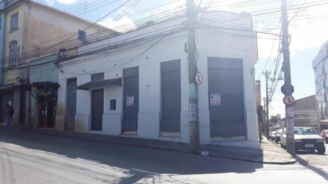 Loja para alugar por r$ 900/mês - carlos prates - belo horizonte/mg