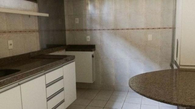 Casa duplex solta, 220 m² de área privativa, 6 vagas , 4 dormitórios - Foto 6
