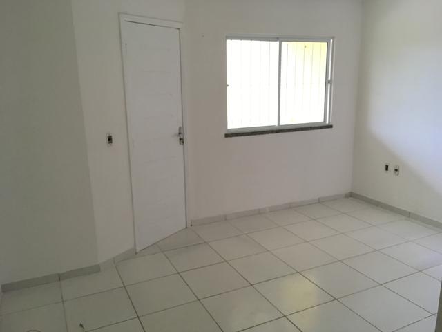 Casa para venda possui 130 metros quadrados e 3 quartos em Lagoa Redonda - Fortaleza - CE - Foto 7