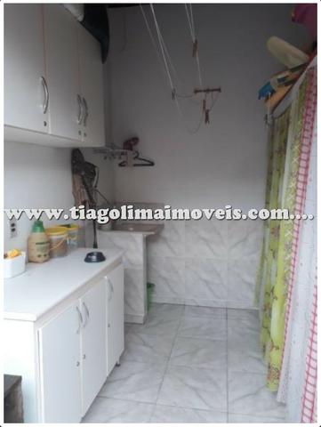 Sobrado com 03 Dormitórios || Suíte || Móveis Planejados || Caraguatatuba || 140 Mil - Foto 19