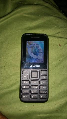Celular alcatel simples
