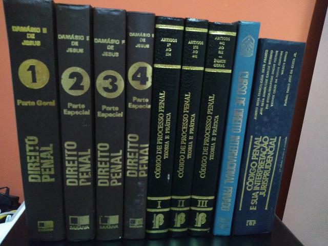 Livros - Foto 2