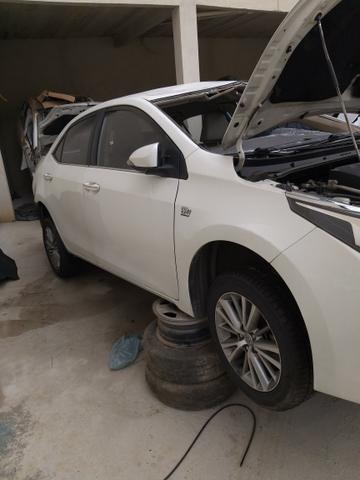 Corolla 2015 sucata - Foto 5