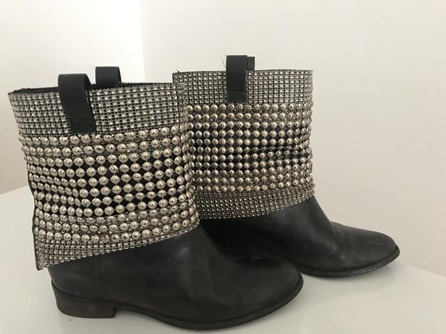 Bota Schutz