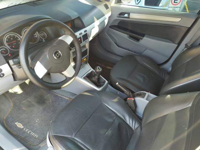 CHEVROLET VECTRA ELEGANCE 2.0 8v 4p 2006 - Foto 9