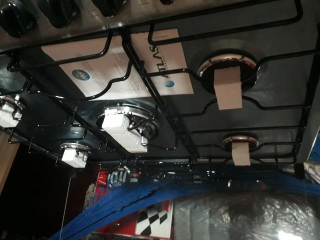 Vende-se esse fugão zerado na caixa ainda