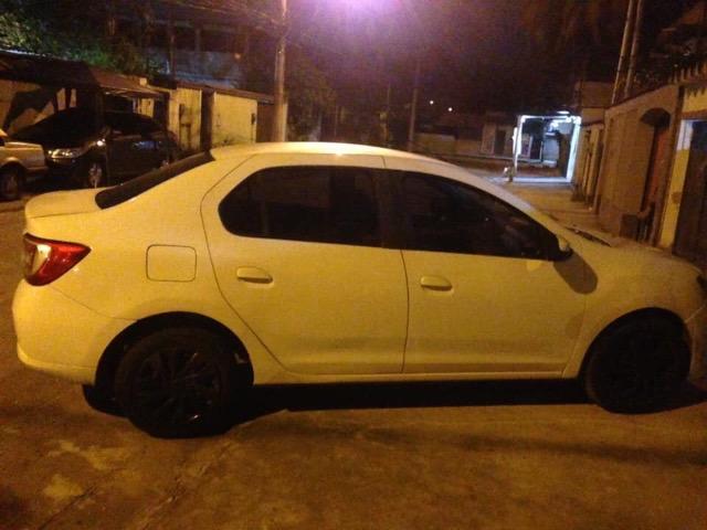 R$10.000 Logan 2014 1.6 gnv/flex R$10.000 - Foto 2