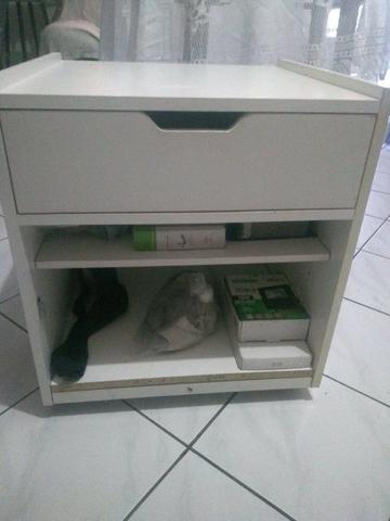 Criado mudo branco (usado) - Foto 4