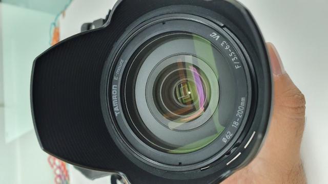Câmera Sony A6000 com Lente Tamron 18-200mm F/3.5-6.3 Di III Vc - Pouco uso - Novo preço - Foto 4