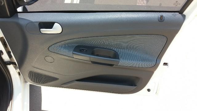 Gol 1.6 completo - Foto 13