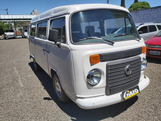 VOLKSWAGEN KOMBI 2012/2013 1.4 MI STD LOTAÇÃO 8V FLEX 3P MANUAL