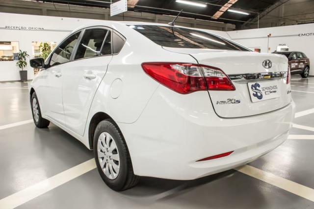 HYUNDAI HB20S 1.6 COMFORT PLUS 16V - Foto 13