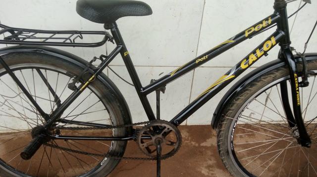 Vendo essa poti caloi só o luxo 180 entrego. - Foto 5