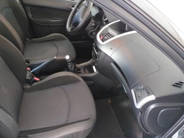 Peugeot 207 SW Escapade - 1.6 - 16 V - Flex - 2010 - Foto 8