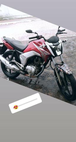 150 Titan toda original