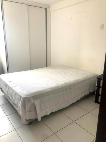Lindo apartamento mobiliado quarto e sala area nobre de Jatiuca - 2 qds praia - Foto 10