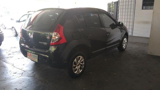Renault - Sandero Autentic 1.0 - Foto 4