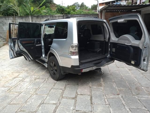Linda Pajero Full 2008 5d a diesel - Foto 6