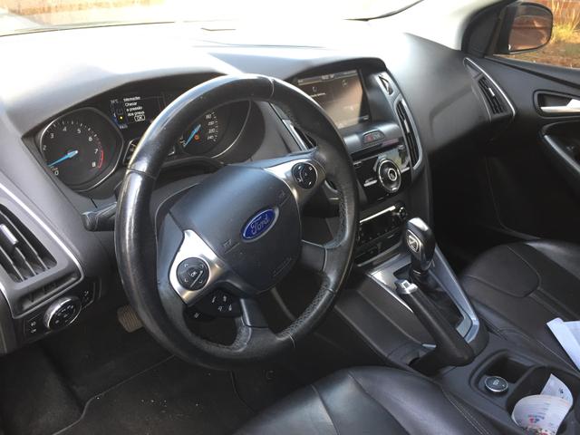 Vendo Ford Focus 2.0 Titanium 2014 - Foto 5