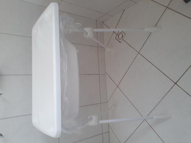 Banheira para bebê Burigotto com suporte