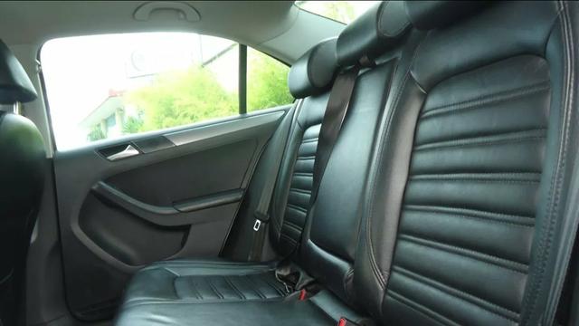 Volkswagen jetta 2.0 tsi highline 200cv - Foto 8